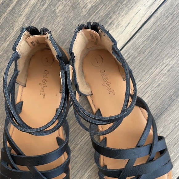 Cat & Jack Gladiator sandals - Picture 2 of 3